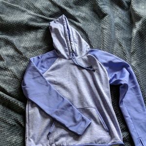 Underarmor Sweatshirt